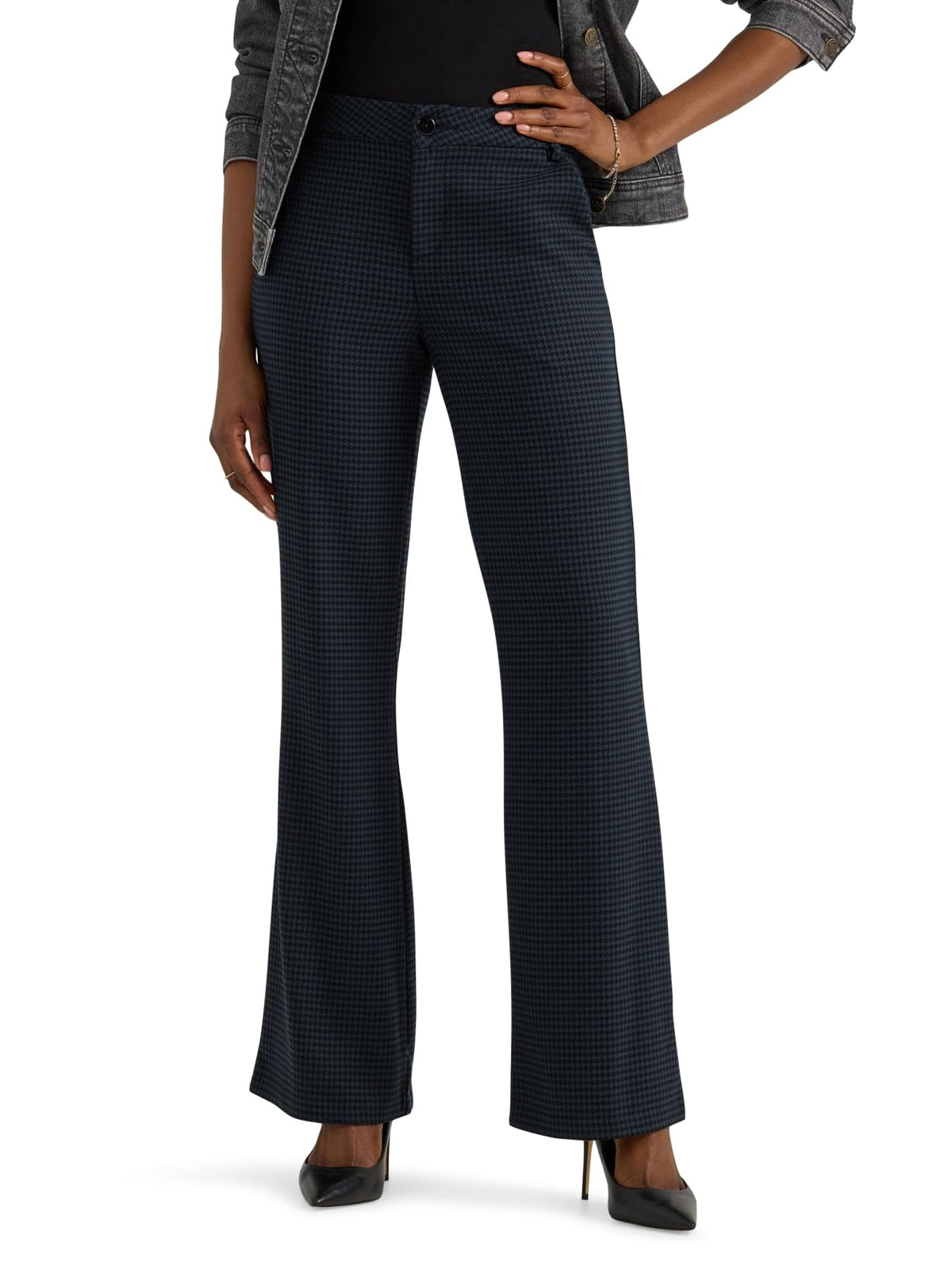 Lee Women's Wrinkle Free Mid Rise Bootcut Pant