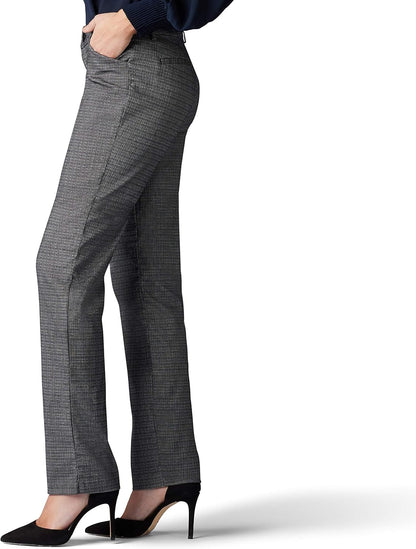 Lee Women's Wrinkle Free Relaxed Fit Straight Leg Pant